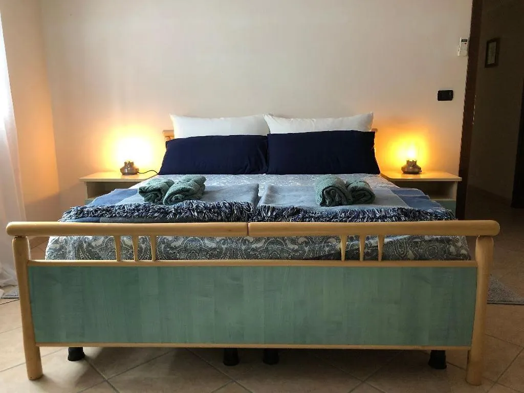 Villa Grandiosa Fc Aci Catena Bed & Breakfast