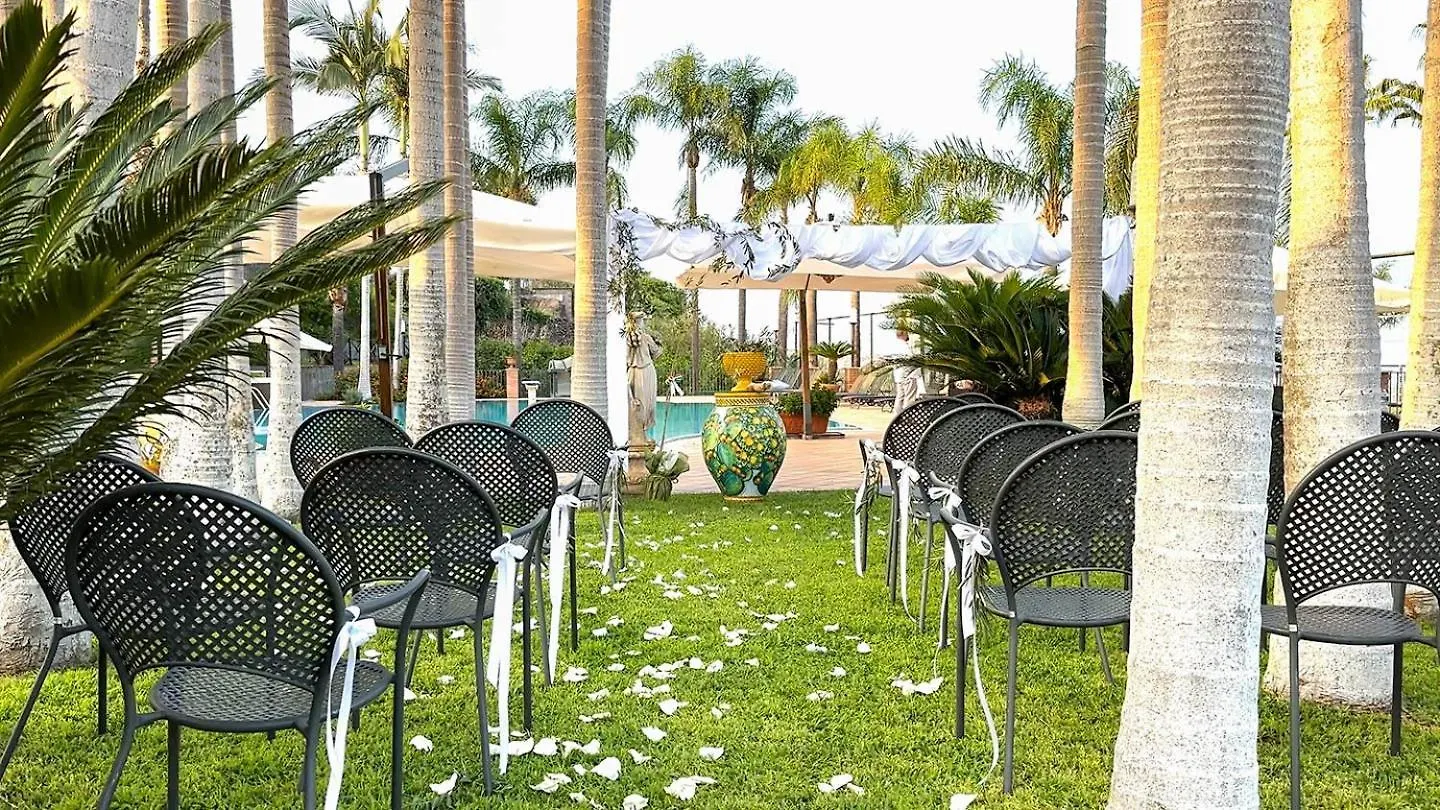 Villa Grandiosa Fc Aci Catena Bed & Breakfast